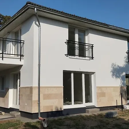 Lägenhet 3-room In A Newly Built House